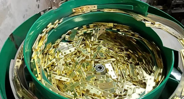 探秘合頁組裝自動化，小零件背后的大科技 |廣有五金&東莞合頁